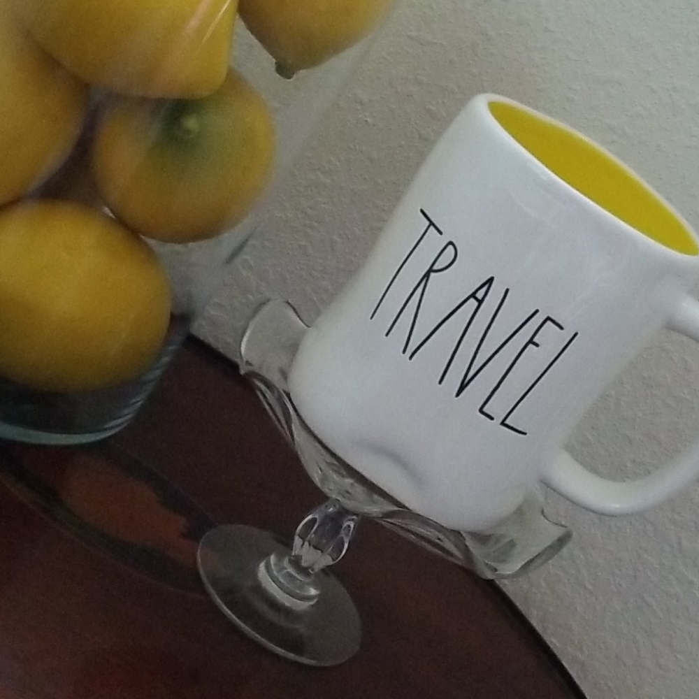 Rea‎ Dunn travel